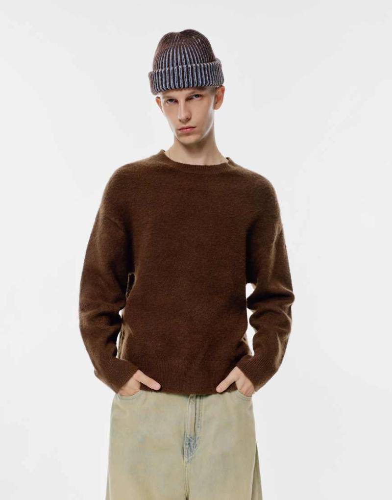Pull & Bear - Weicher Strickpullover in Schokobraun-Brown von Pull & Bear