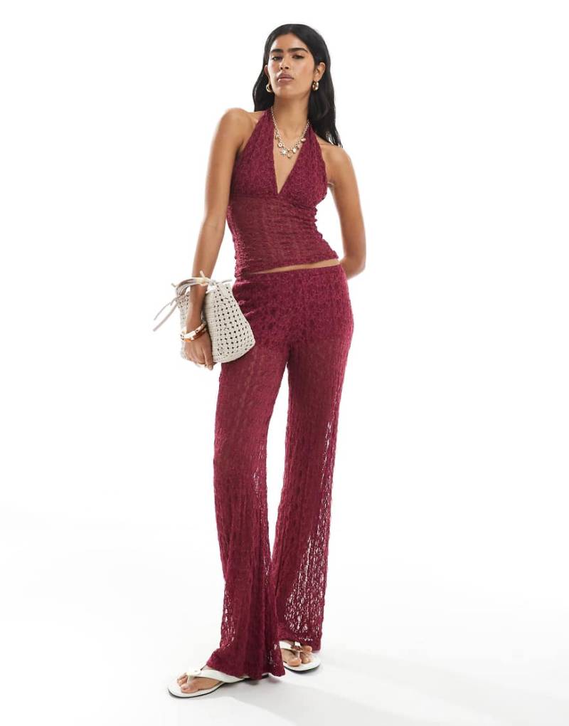 Pull & Bear - Weit geschnittene Hose aus Spitze in Burgunderrot, Kombiteil von Pull & Bear