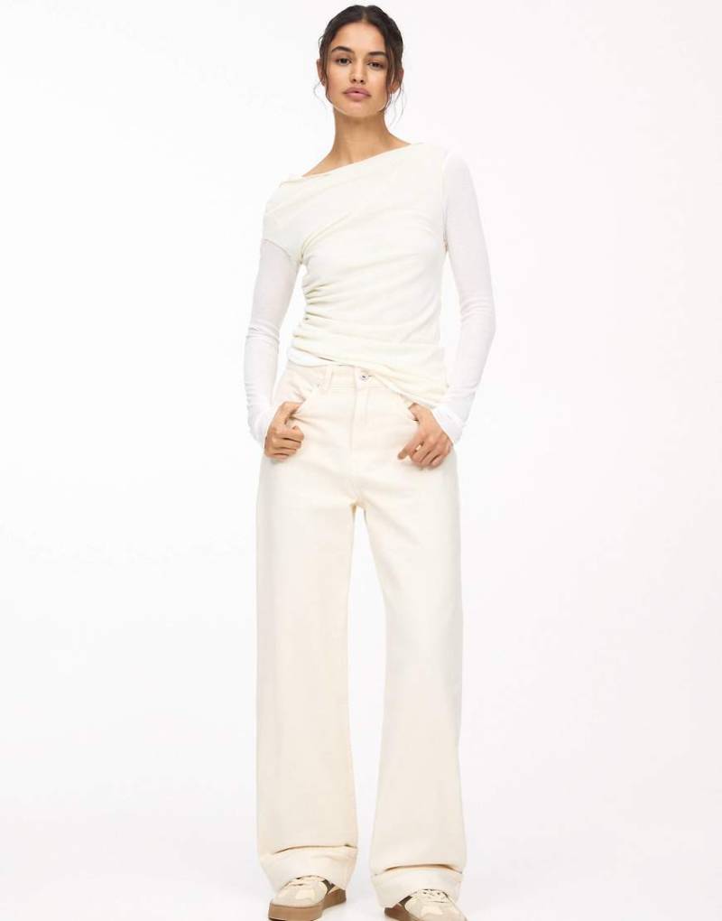 Pull & Bear - Baggy-Jeans in Ecru mit mittelhohem Bund und umgeschlagenem Saum-Weiß von Pull & Bear