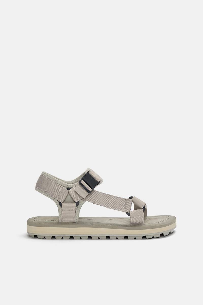 Riemchensandalen von Pull&Bear