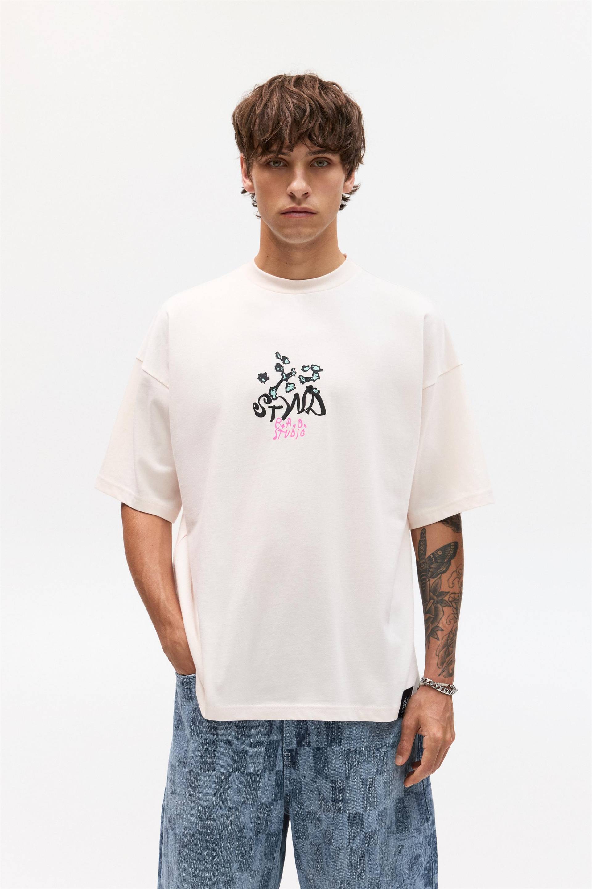 Rosa Bráulio Amado T-Shirt von Pull&Bear