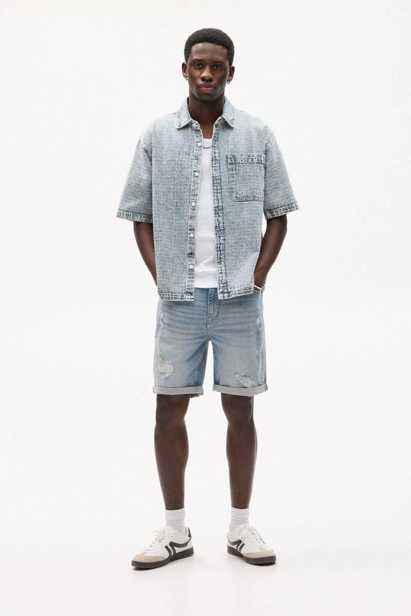 Slim-Fit Jeans-Bermudashorts Mit Rissen von Pull&Bear