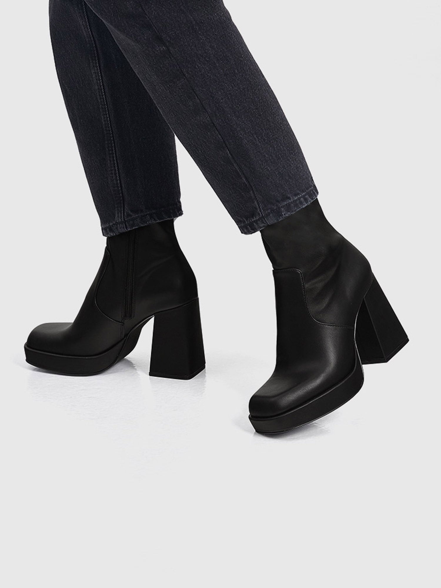 Stiefel von Pull&Bear