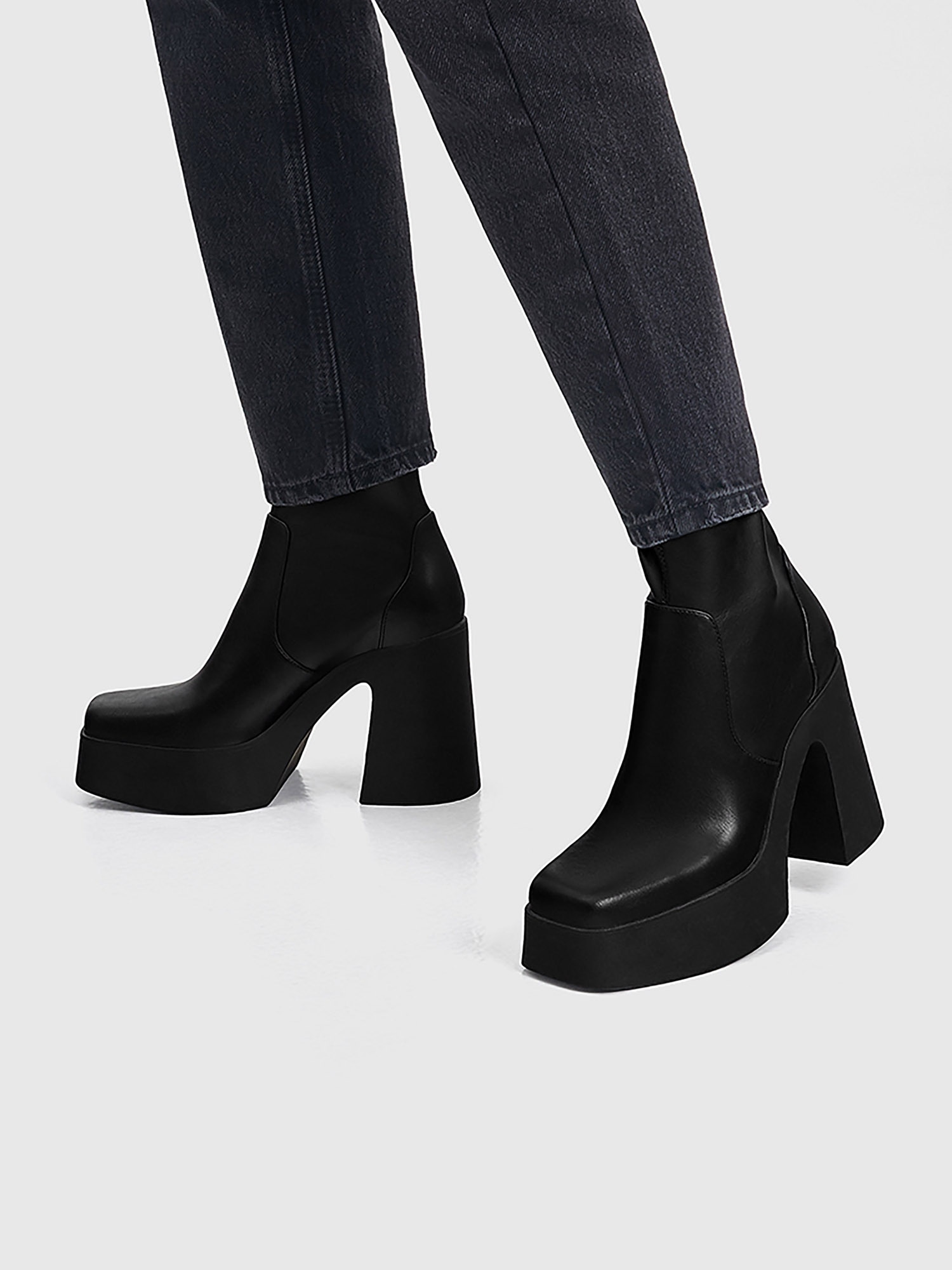 Stiefelette von Pull&Bear