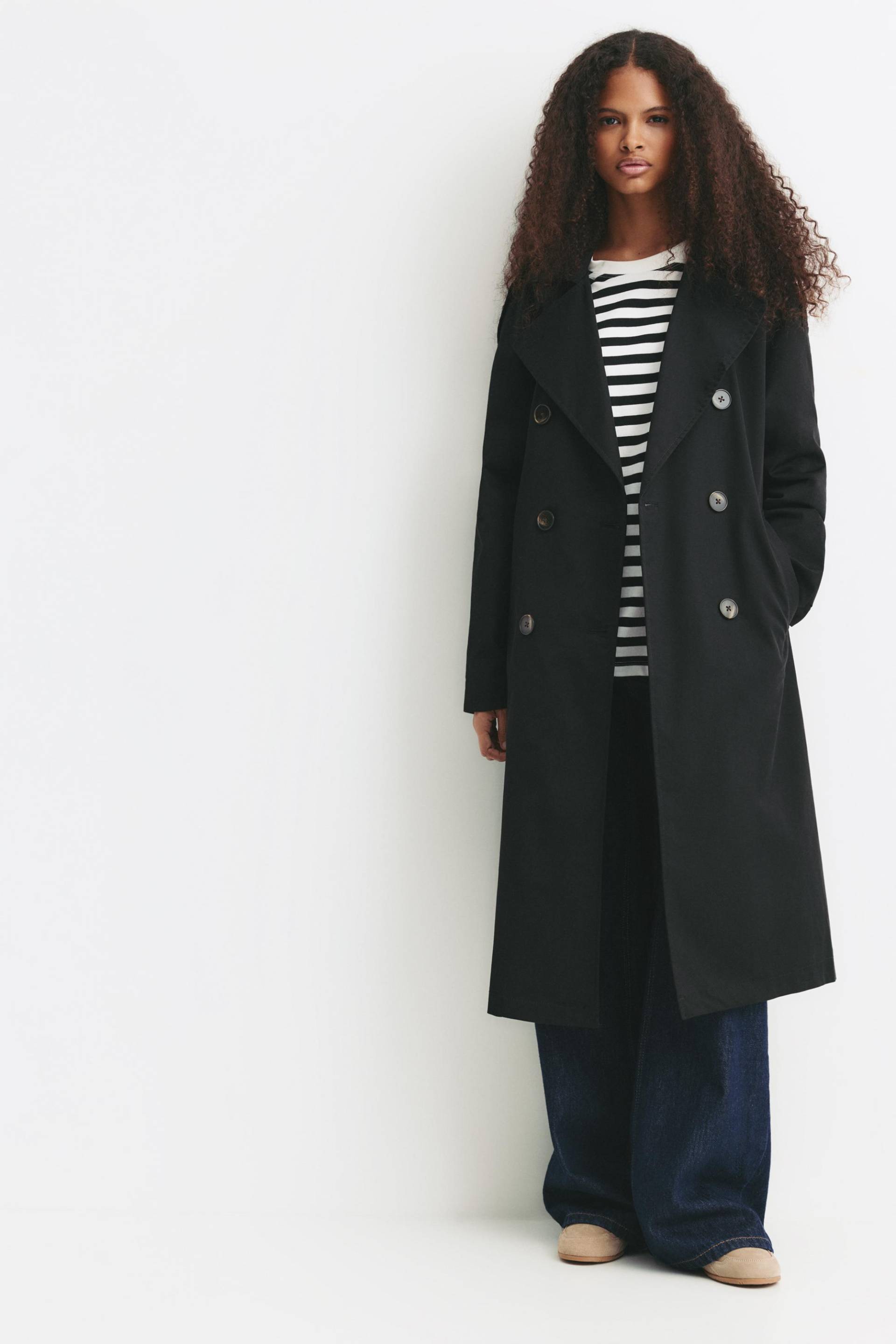 Trenchcoat Mit Gürtel von Pull&Bear