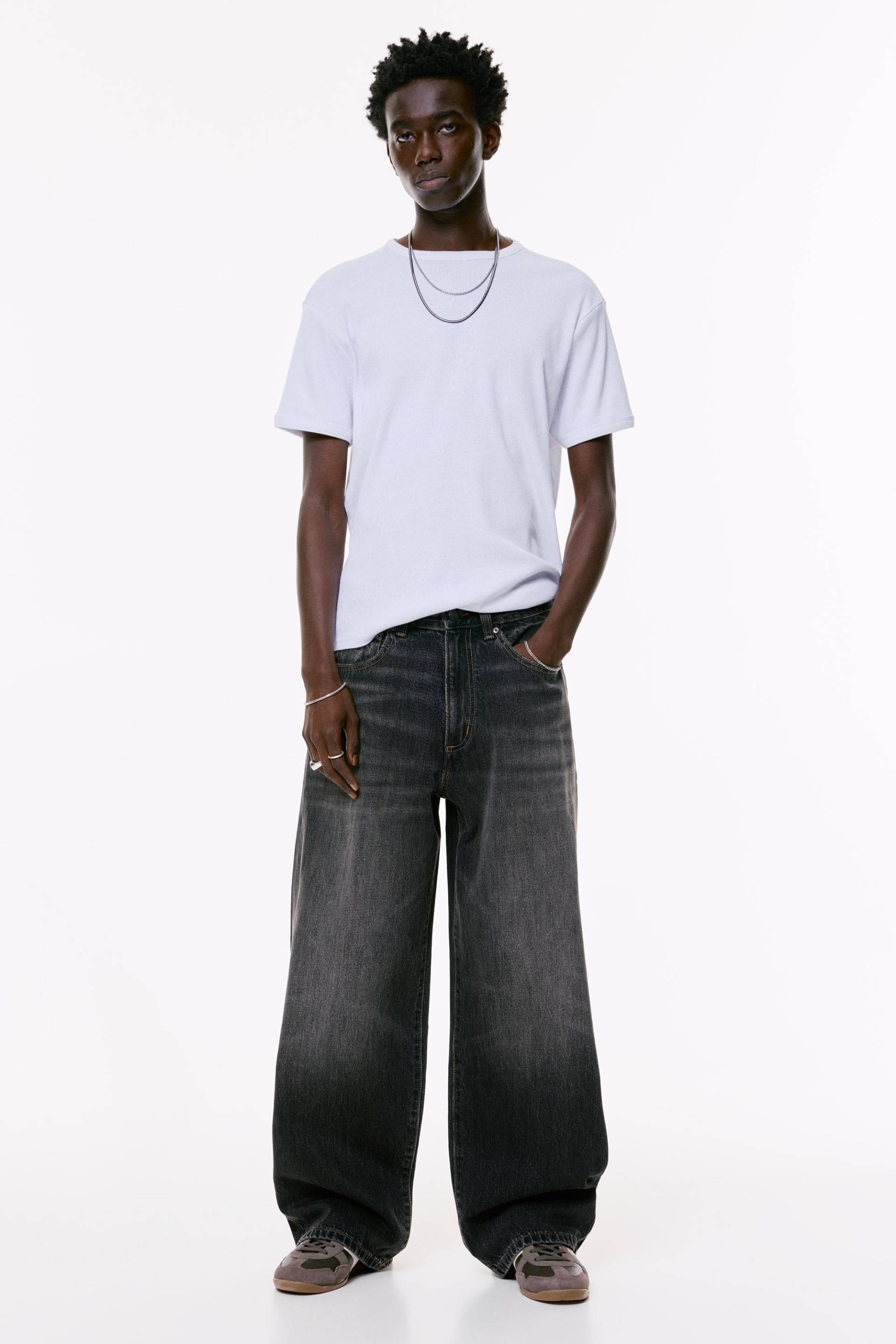 Weites-Bein-Jeans von Pull&Bear