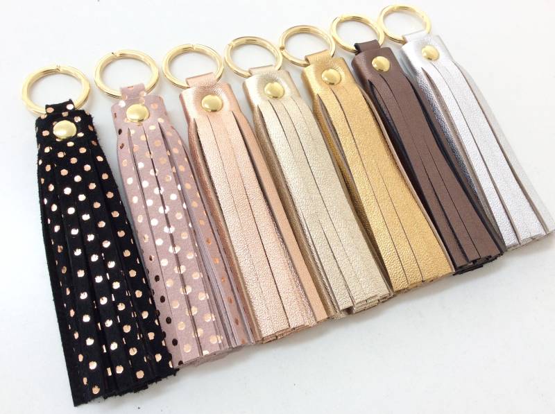 Handgefertigte Leder Quaste Schlüsselanhänger Rose Gold Polka Dot Anhänger von PulpoCreations