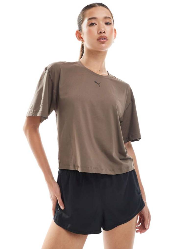 PUMA - Cloudspun - Locker geschnittenes T-Shirt in Braun von Puma