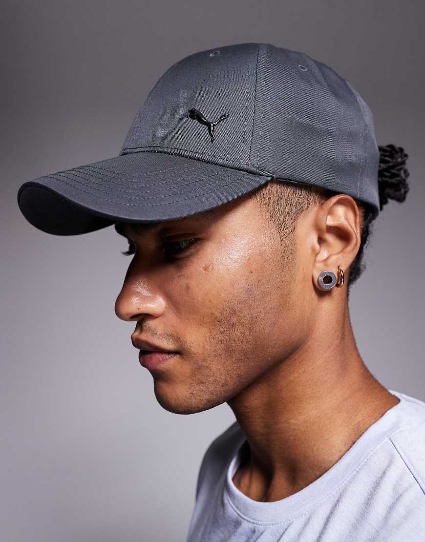 PUMA - Essentials - Baseballkappe in Grau mit PUMA-Katze aus Metall von Puma