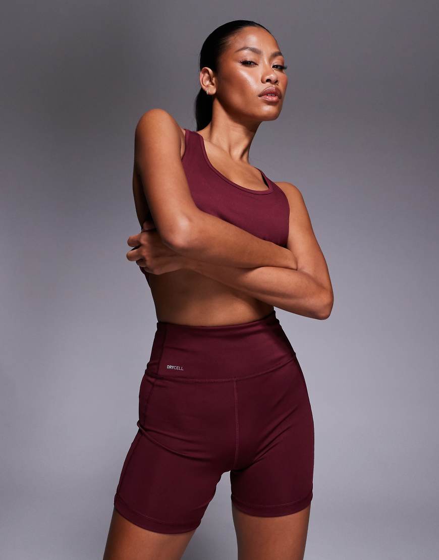 Puma - Tad Essential - Sport-Leggings-Shorts in Burgunderrot mit hohem Bund, 5 Zoll Schrittlänge von Puma