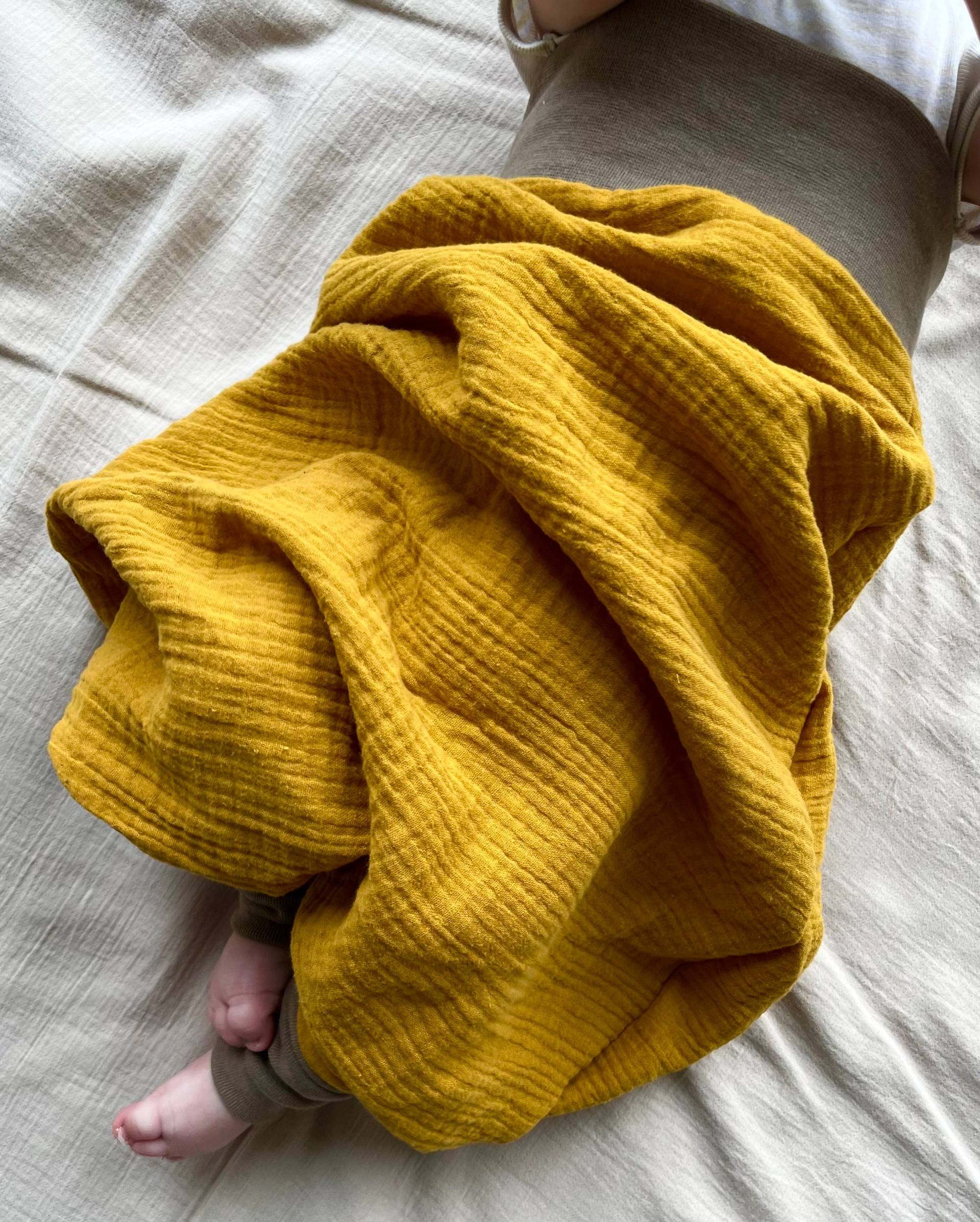 Musselin Schlafsack Strampelsack Versch Farben Und Größen 100% Baumwolle Musselinschlafsack Genderneutral Sommer Senf Ocker Senfgelb Curry von PumpelbieneShop