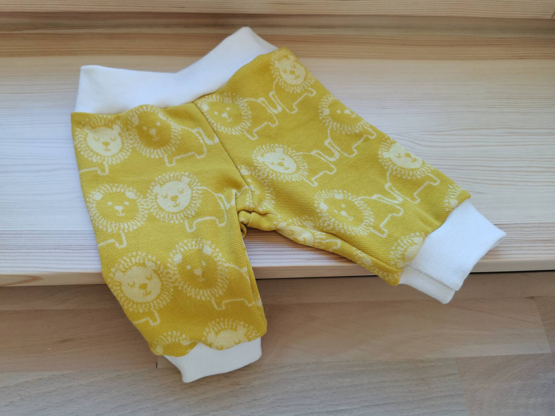Pumphose Baggyhose Babyhose Junge Mädchen Löwe Pumphose Baggyhose Babyhose Junge Mädchen Löwe von Pumpine