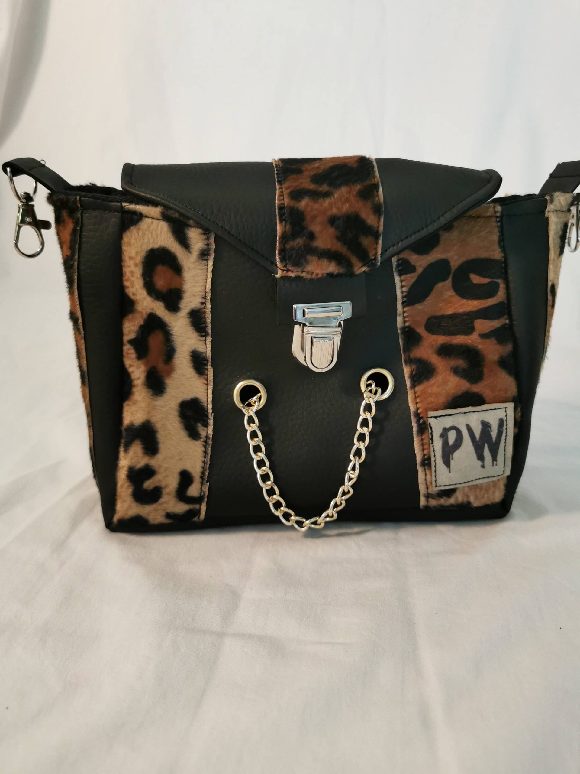 Gürteltasche Leo Gold von PunkWerkClothing