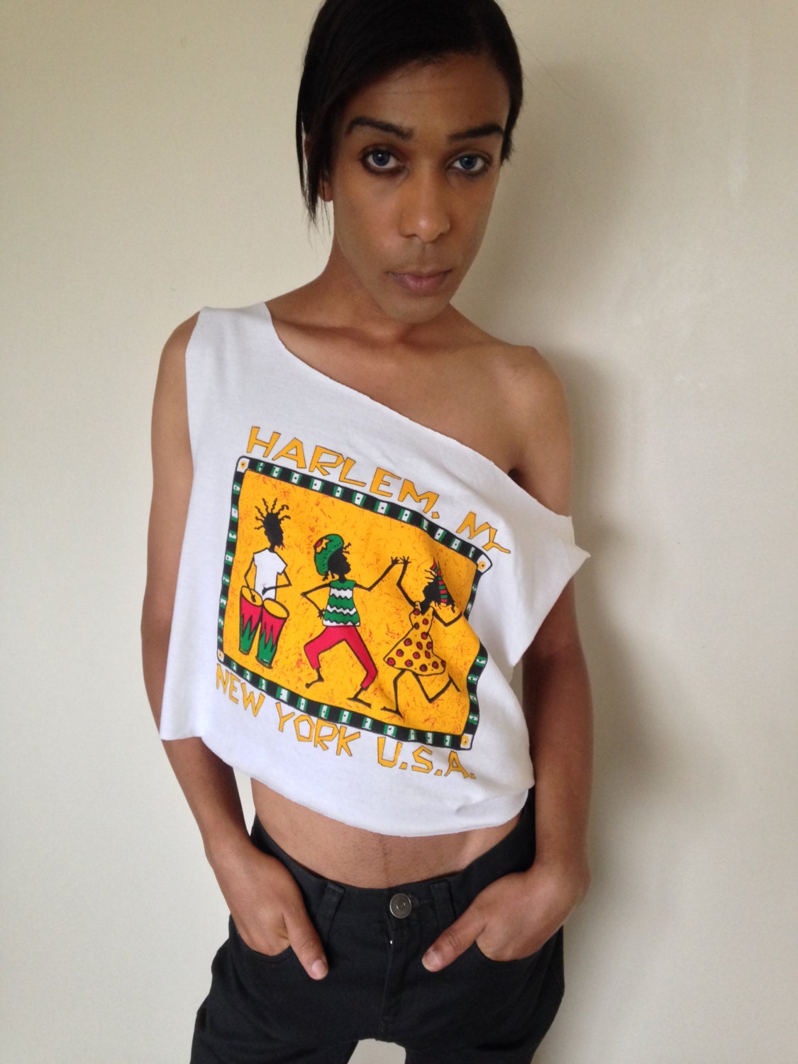 Vtg 90's Harlem Ny Weißes Kurz Geschnittenes Unisex Top S/M/L von PunkorellaVintage