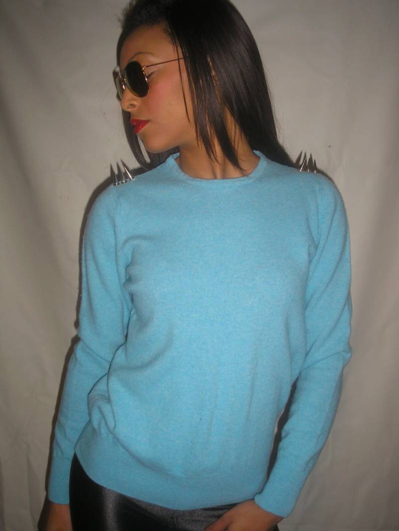 Vtg 90Er Jahre Spiked Schultern Reiner Merino Wolle Pullover S von PunkorellaVintage