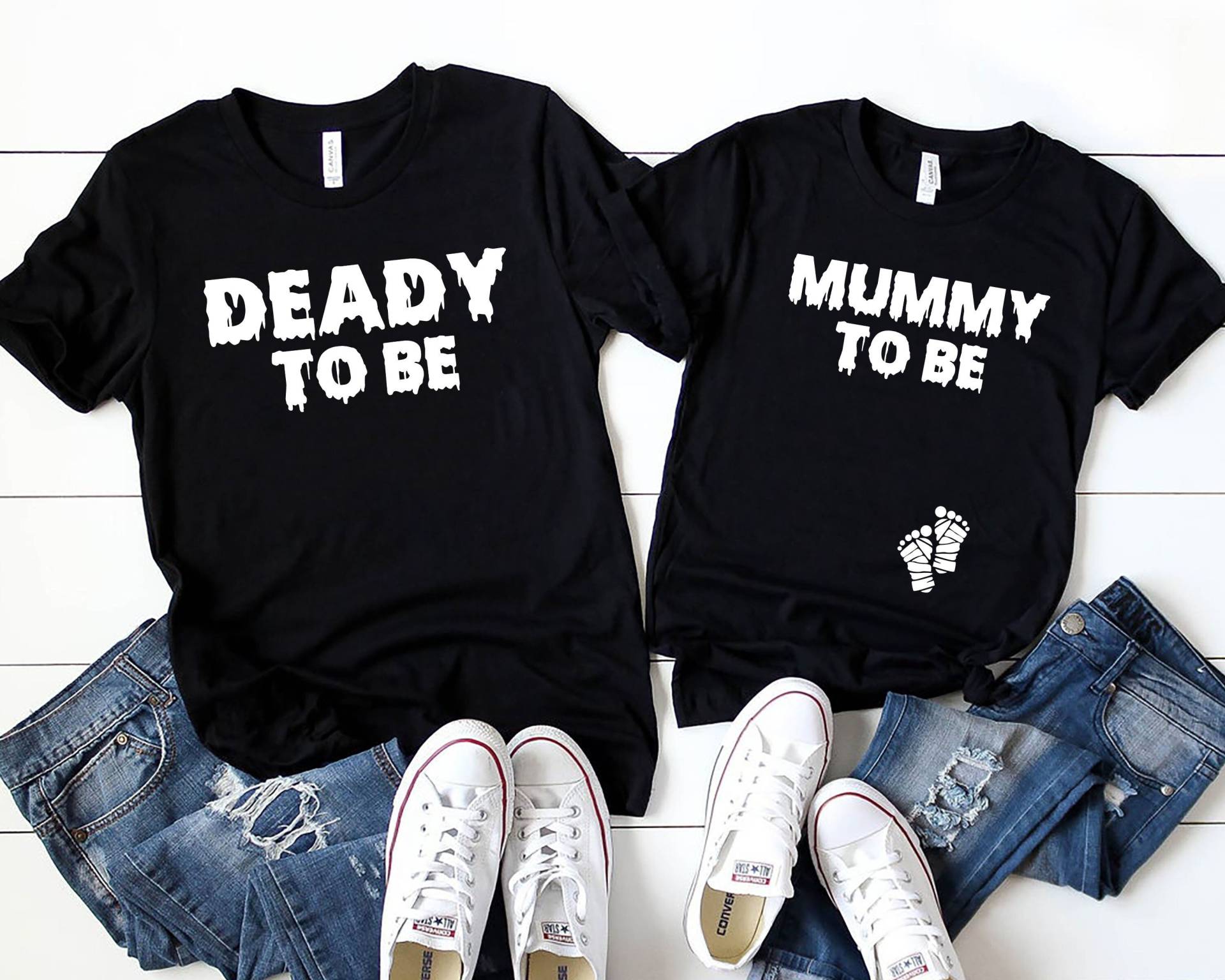 Halloween Schwangerschaft Ankündigung, Gender Reveal Shirt, Herbst Baby Shower T-Shirts, Mummy Deady To Be Shirts, Umstandsmode von Punkypeaches