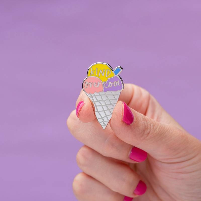 Art Over Cool Emaille Pin/Ice Cream Badge Positivität, Motivierende Revers Freundlichkeit Geschenk Art Over Cool Emaille Pin/Ice Cream Badge Positivität, Motivierende Revers Freundlichkeit Geschenk von Punkypins