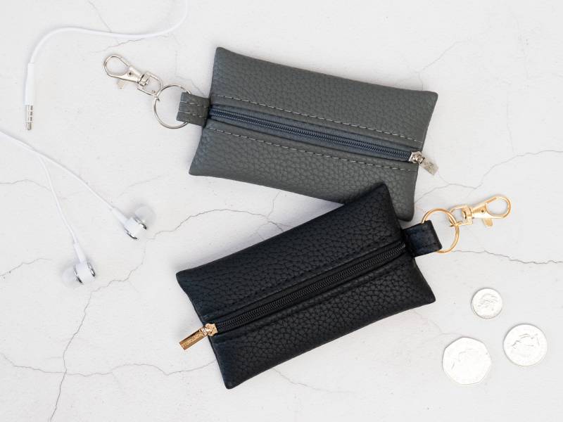 Mäppchen Aus Leder Handgemachte Münze, Medikamente, Oder Taschentuch Etui von PuntoBelle