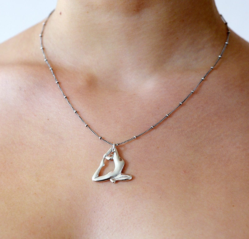 Handgegossener Anhänger Aus Sterlingsilber von PuppchenNY