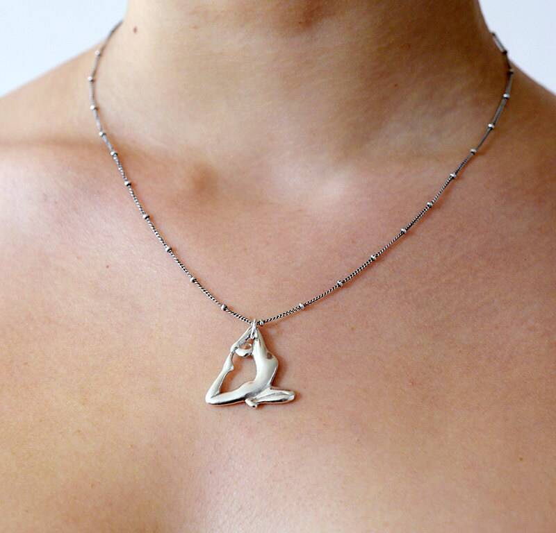 Handgegossener Anhänger Aus Sterlingsilber von PuppchenNY