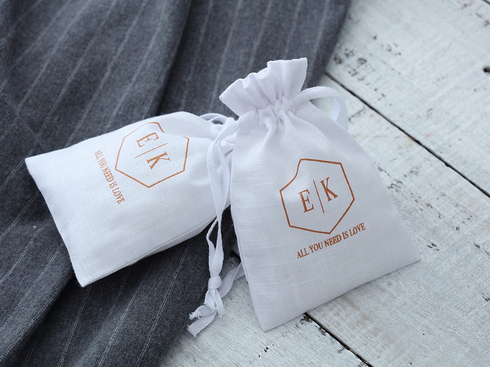 50 Individuelle Weiße Beutel Aus Reiner Baumwolle Mit Kordelzug Logo-Print Textilverpackung 50 Individuelle Weiße Beutel Aus Reiner Baumwolle Mit Kordelzug Logo-Print Textilverpackung von PureCottonPacking