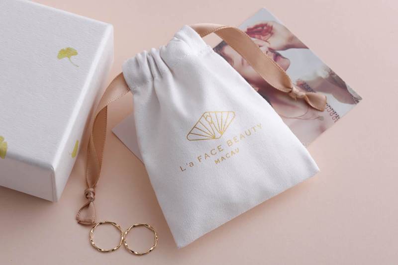 50 Weiße Flanellbeutel Mit Kordelzug - Personalisierte Logobeutel Für Geschenkverpackungen & Branding von PureCottonPacking