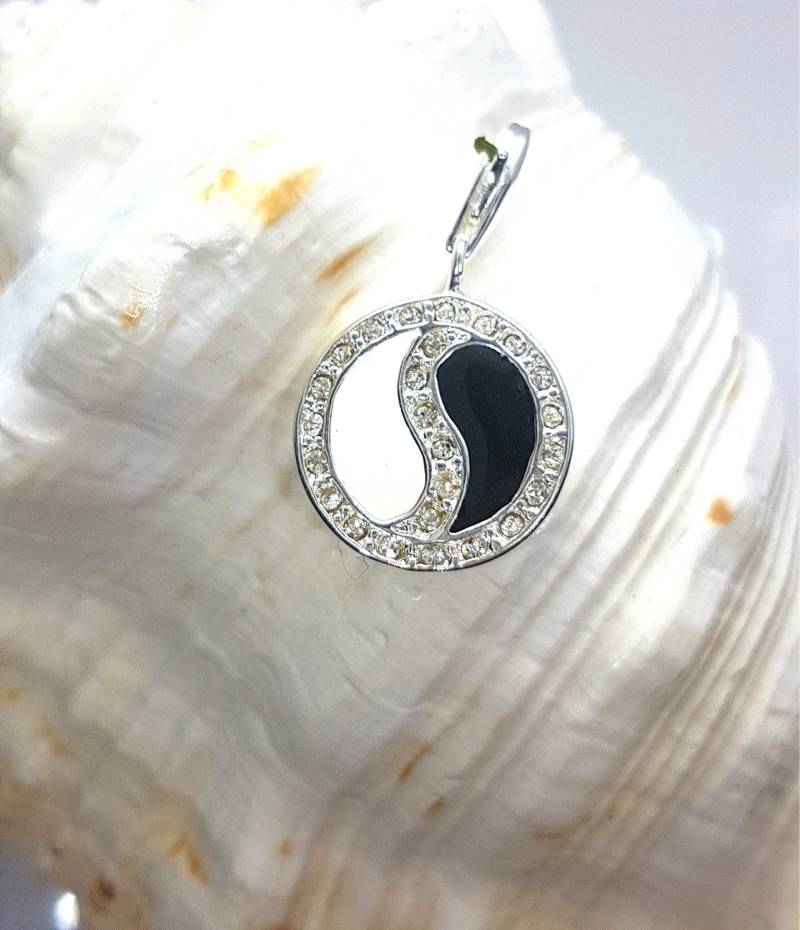 Charmanhänger „ Ying Yang Sterlingsilber 925 von PureEssentialDesigns