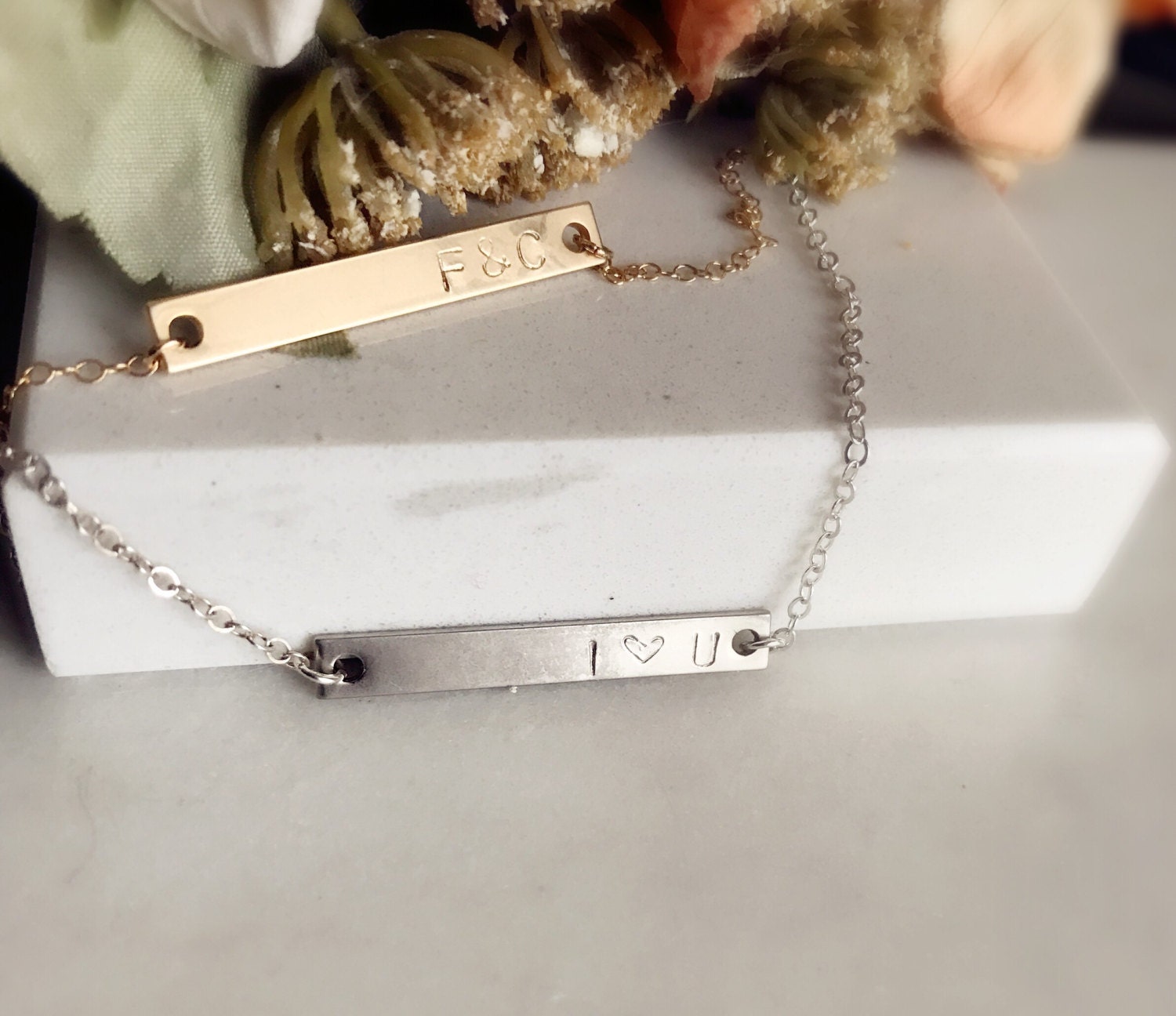 Gold Bar Sterling Silber Halskette, 925 Silberkette Personalisiert, Monogramm Halsband, Einfachen Alltäglichen Schmuck, Valentinstag Geschenk Gold Bar Sterling Silber Halskette, 925 Silberkette Personalisiert, Monogramm Halsband, Einfachen Alltäglichen Schmuck, Valentinstag Geschenk von PureOneJewelry