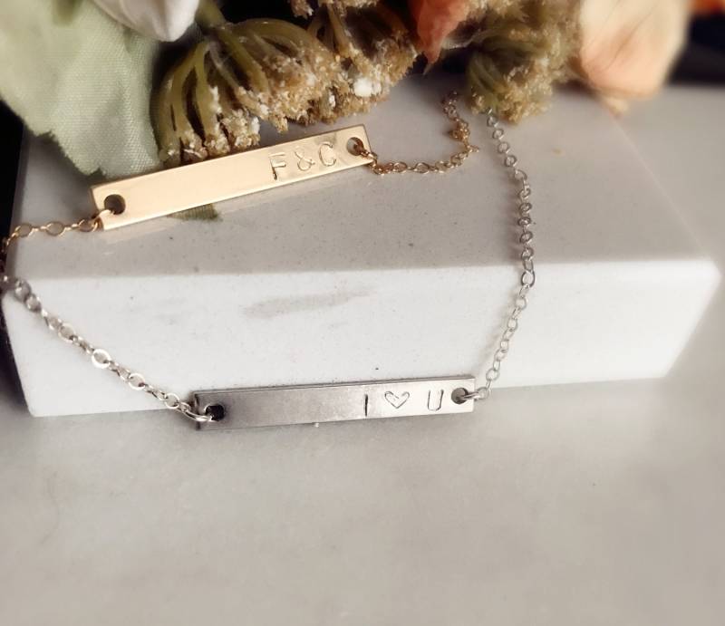 Gold Bar Sterling Silber Halskette, 925 Silberkette Personalisiert, Monogramm Halsband, Einfachen Alltäglichen Schmuck, Valentinstag Geschenk Gold Bar Sterling Silber Halskette, 925 Silberkette Personalisiert, Monogramm Halsband, Einfachen Alltäglichen Schmuck, Valentinstag Geschenk von PureOneJewelry