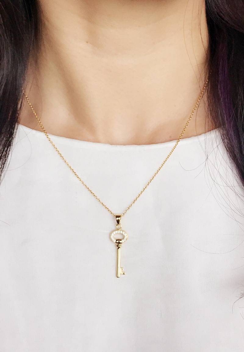 Zarte Zirkonia Schlüssel Halskette Gold Fill Oder Sterling Silber Kette Zu Ihrem Herzen Halskette, Valentinstaggeschenk Zarte Zirkonia Schlüssel Halskette Gold Fill Oder Sterling Silber Kette Zu Ihrem Herzen Halskette, Valentinstaggeschenk von PureOneJewelry