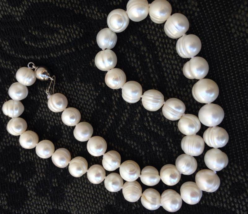 10 Mm Runde Barock-Süsswasserperlenkette Elfenbeinweiß von PurePurePearl