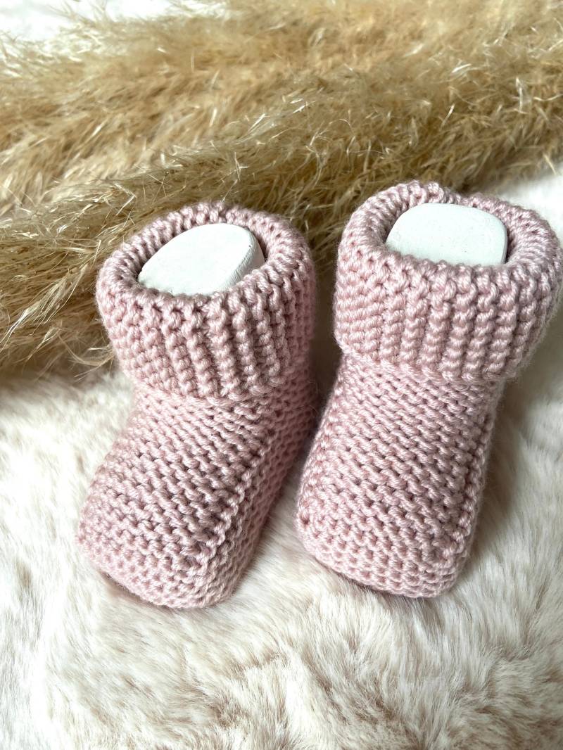 Babybooties Krabbelschuhe Babysöckchen Stricksöckchen Baby Babyschuhe Neugeborene Söckchen Merino Baby von Puremoi