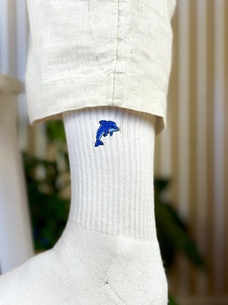 Purewater Delphin | Bio Baumwoll Socken | Bestickt von Purewater