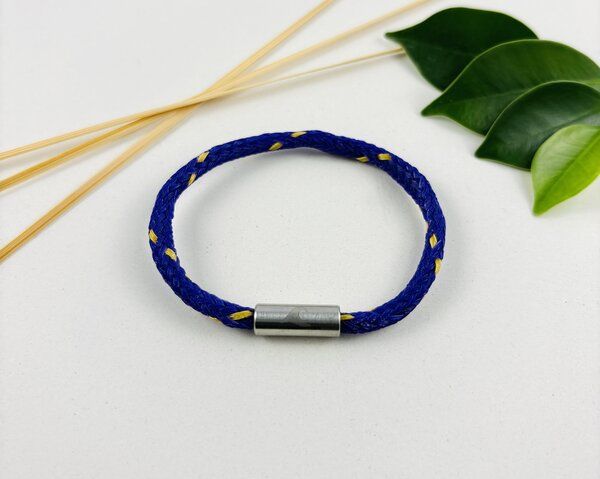 Purewater Upcycling-Geisternetzarmband mit gravierter Welle (Unisex) von Purewater