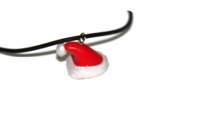 Festliche Polymer Clay Weihnachtsmütze Anhänger Halskette Festliche Polymer Clay Weihnachtsmütze Anhänger Halskette von PurpleCatShop