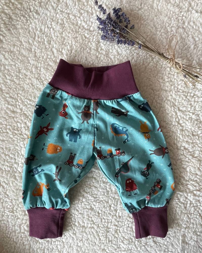 Pumphose Babyhose Monsterchen Hose Baby Unisex Gr. 68 Baumwolljersey Bündchenhose von PurpleSewingMachine