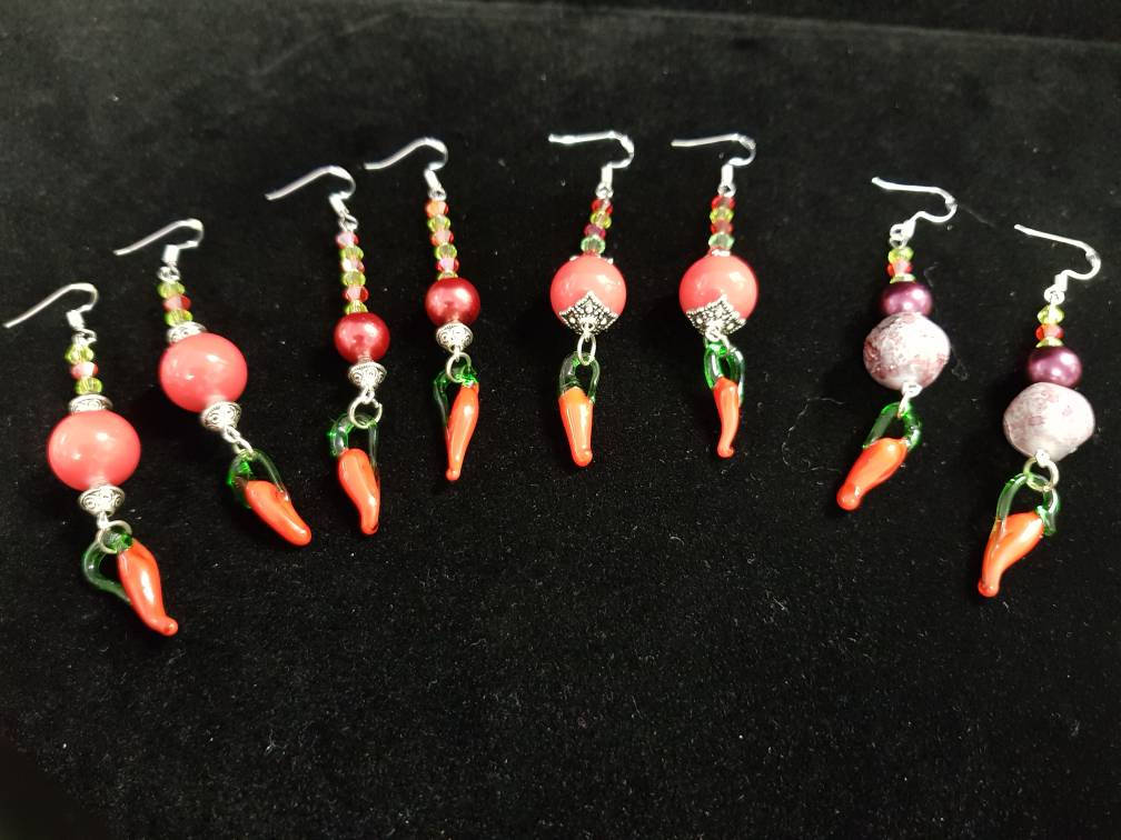 Chilli Pfefferglas & Crystal Bicone Ohrringe. Kostenloser Versand in Uk Chilli Pfefferglas & Crystal Bicone Ohrringe. Kostenloser Versand in Uk von PurpleVampireStore