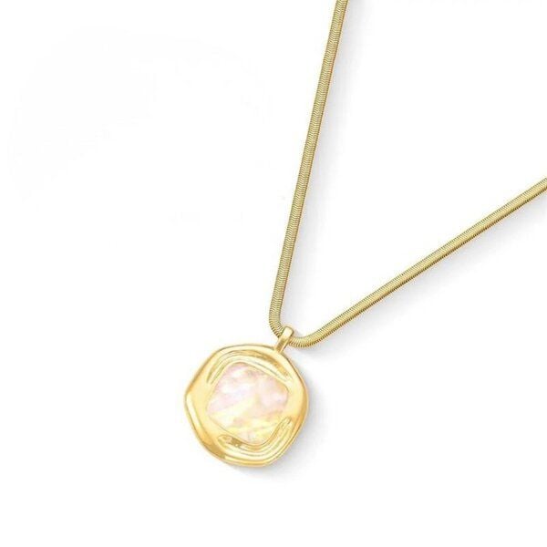 Purplee Store ICON Nautilus Current Pendant Necklace von Purplee Store