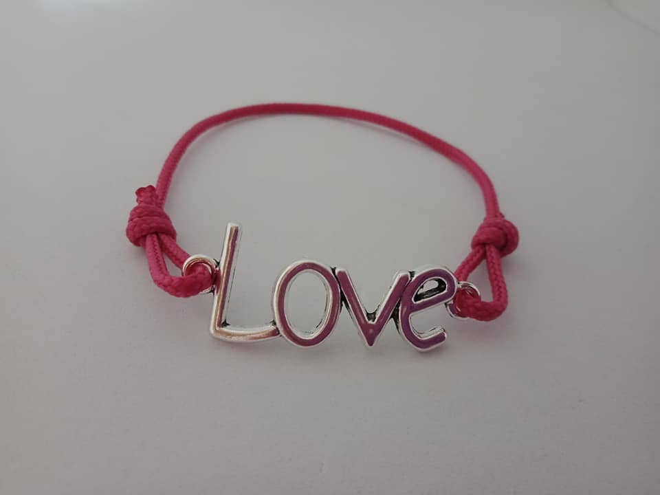 Burgund Liebe Charme Slip Knoten Freundschaft Armband von Purpleponypets