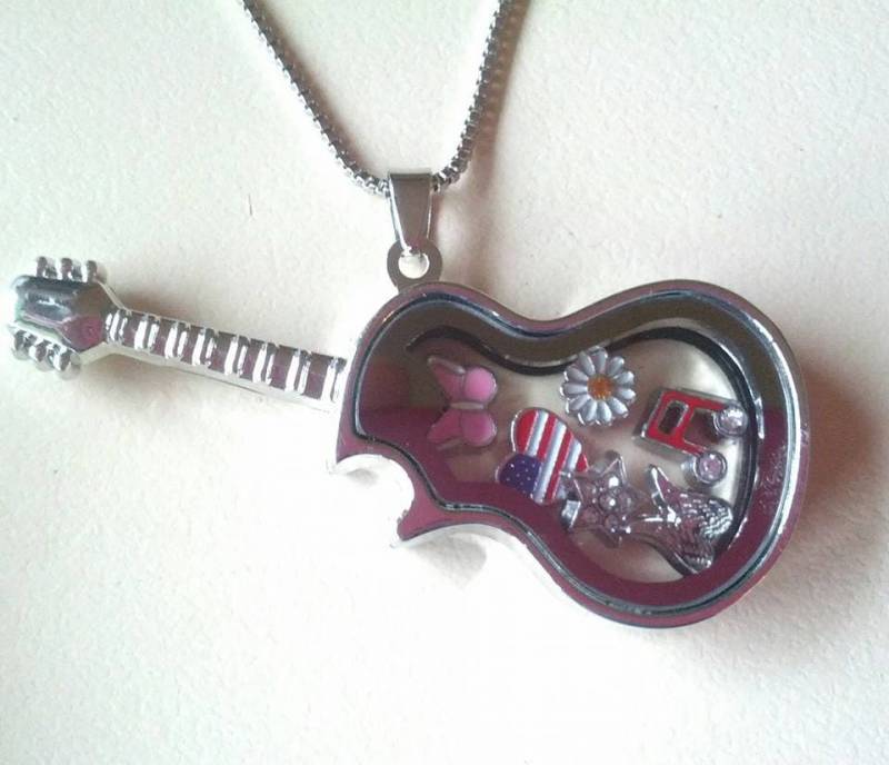 Gitarre Anhänger Halskette von Purpleponypets