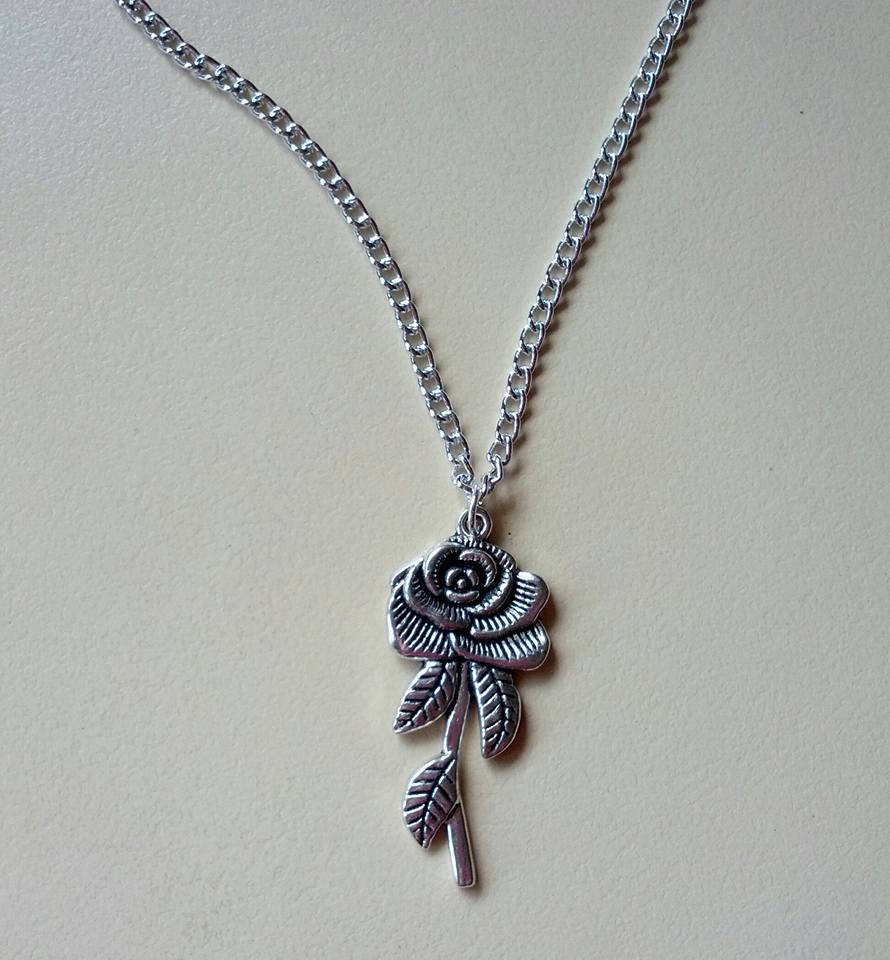 Silber Rose Halskette von Purpleponypets