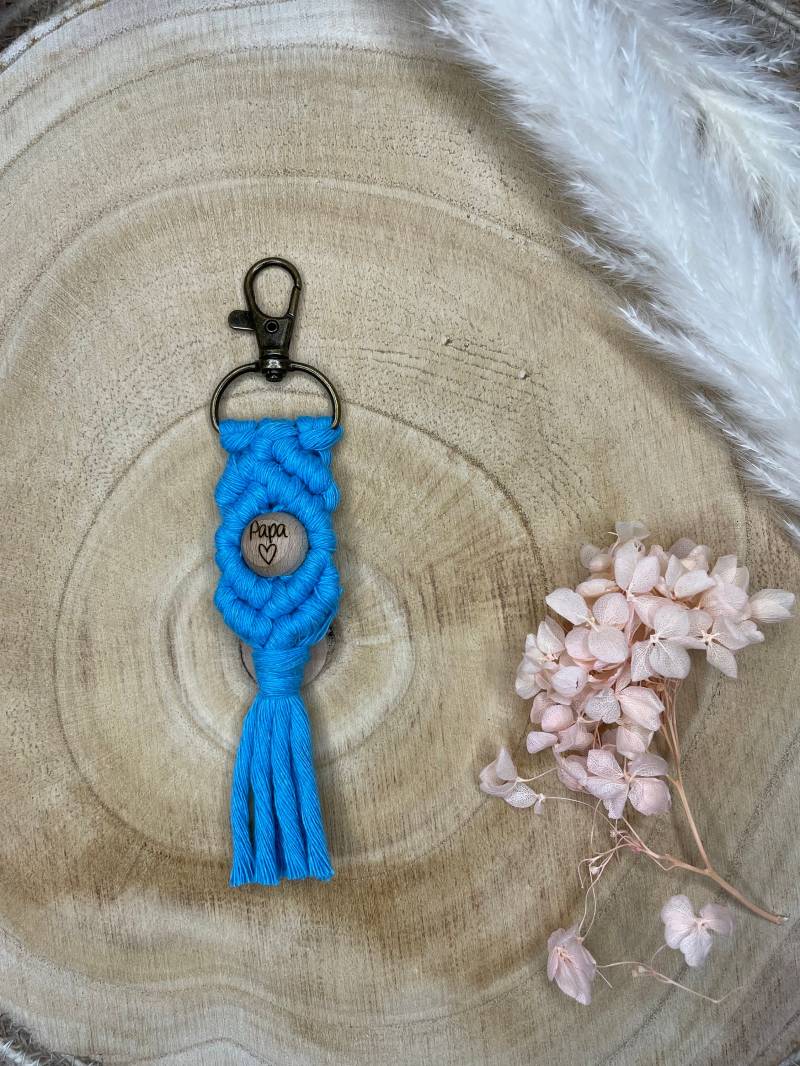 Makramee Schlüsselanhänger Holzperle Papa Herz von Pusteblumchenkreativ