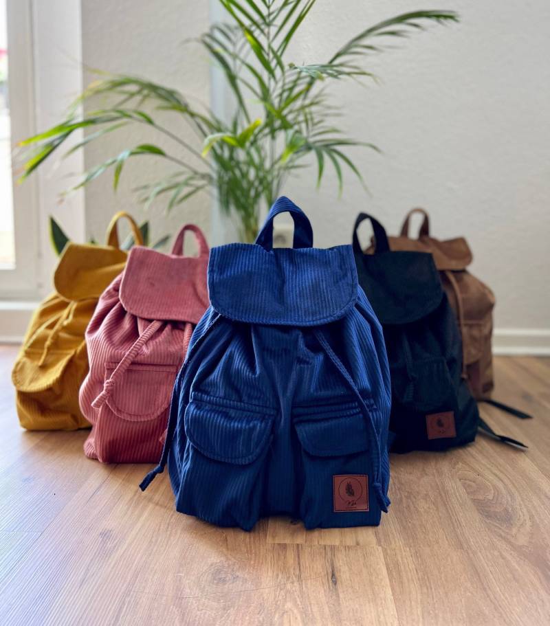 Handmade Cord Rucksack | Damen Bagpack Mit Innentasche Und Außentaschen Handgenäht |Handgemacht Geschenk von PusulaBags