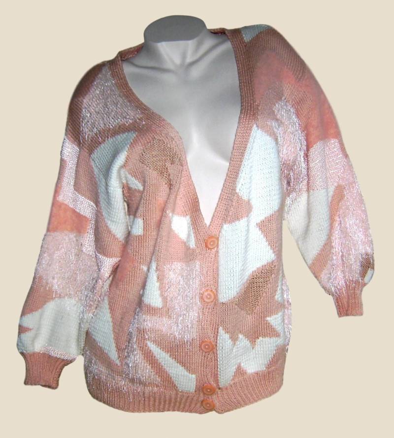 Damen Strickjacke Gr 38 40 Aprikot Creme Intarsien Unikat Handmade Womens Cardigan Size S - M Apricot Offwhite Knitted von Puttelmuttel