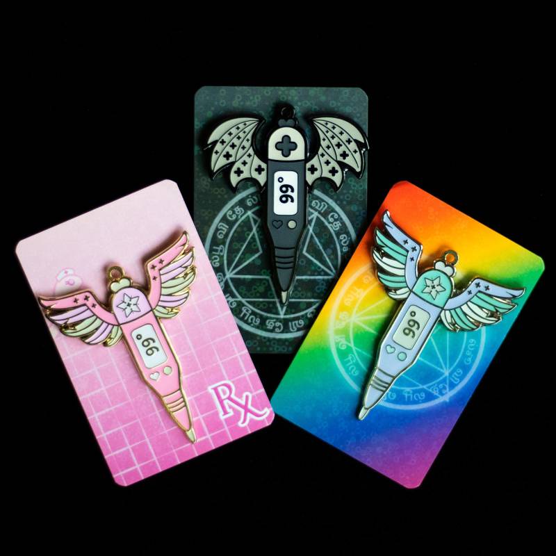 Zauberhaftes Erste Hilfe Thermometer Mit Flügeln Pins von Puvithel