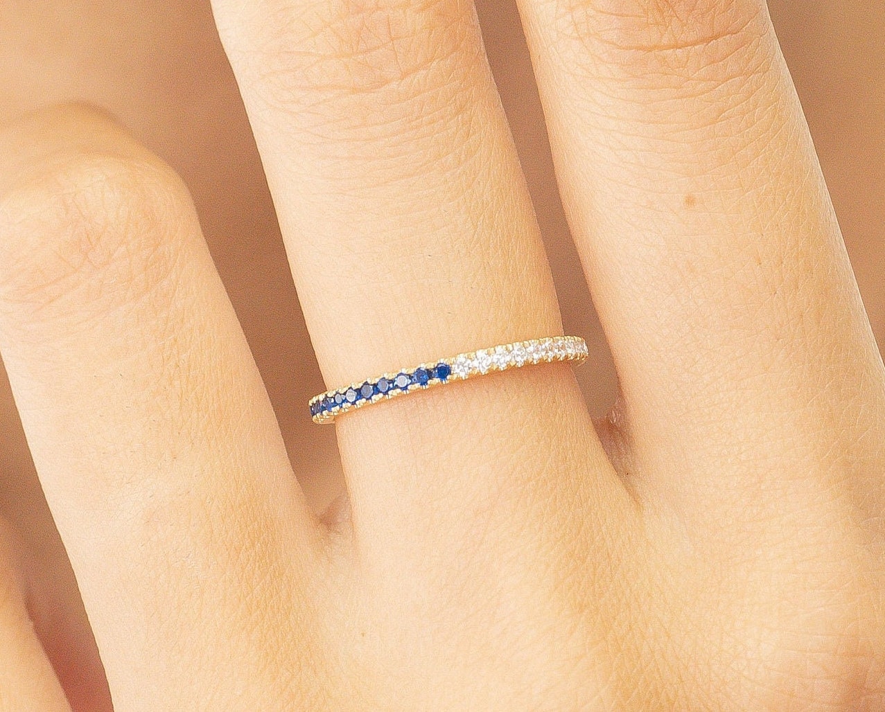 Blauer Saphir Diamant Band, September Birthstones, Volle Ewigkeit Ehering, Jahrestag Ringe von QCustomJewelry