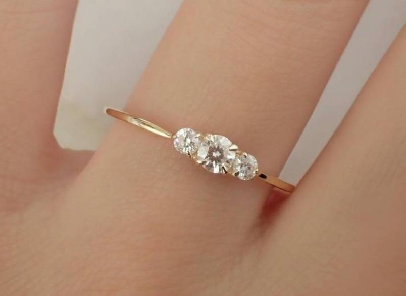 Drei Stein Diamant Ring Vergangenheit Gegenwart Zukunft Verlobungsring Jubiläum Geschenk Mutter Tochter Schwester Rosenschliff Oder Brilliantschliff von QCustomJewelry