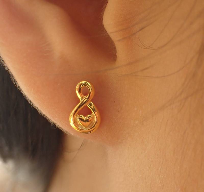 Infinity Ohrringe, Herzform Ohrstecker, 14K Solid Gold Liebe Beiträge Geschenk Für Sie von QCustomJewelry