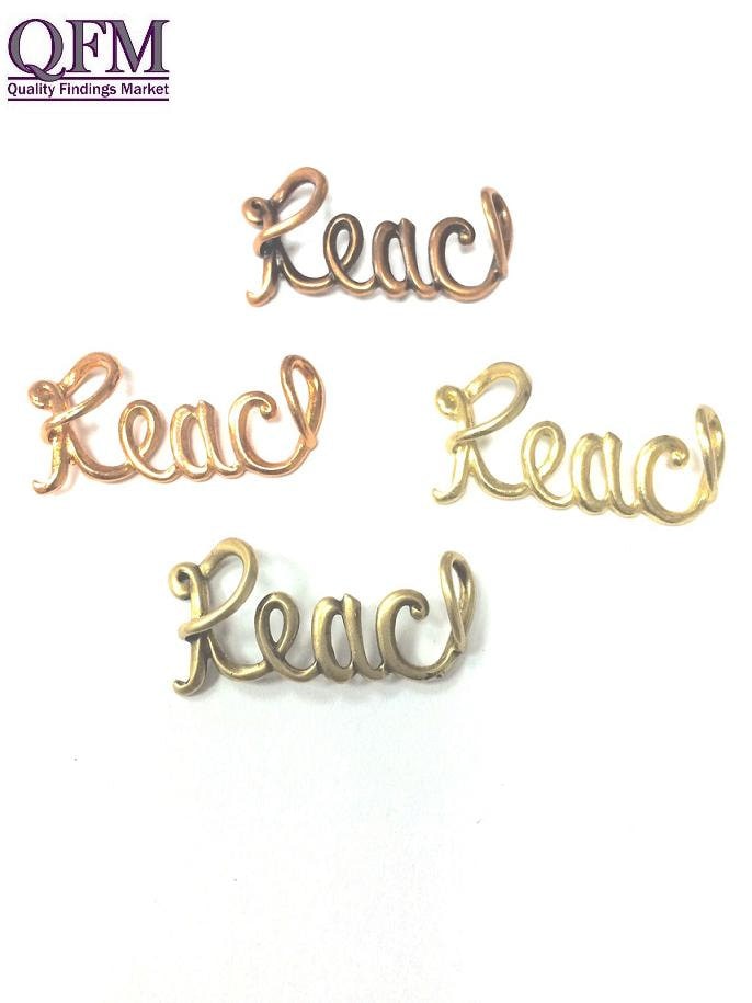 2 Stück "Peace' Cut-Out Messing Anhänger 13 X 35 Mm. Kette Nicht Enthalten - Peace von QFMarket