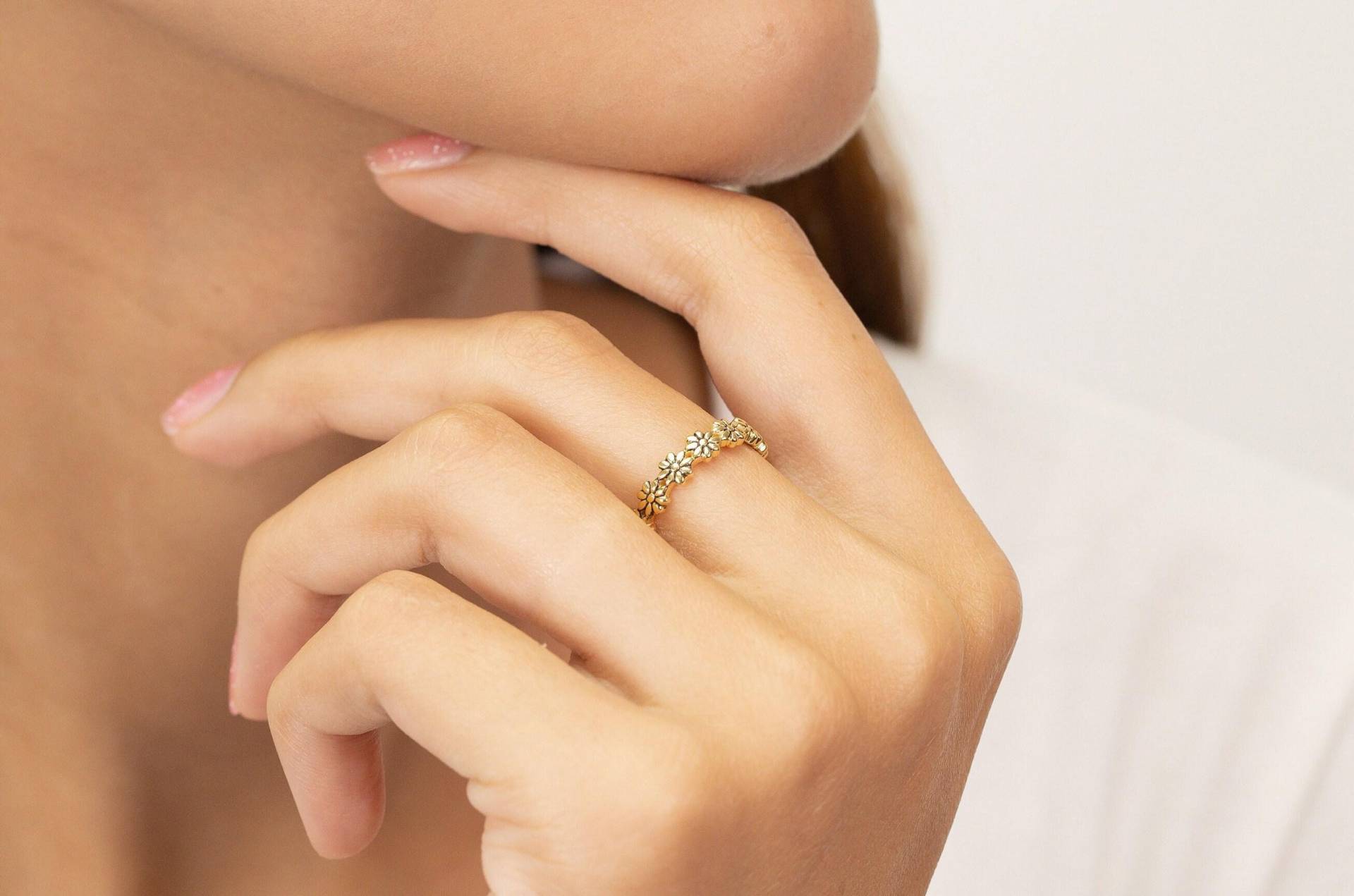 Daisy Blumen Ring, 14K Solid Gold Natürliche Schmuck, Geschenk Für Frauen, Brautjungfern von QFineJewelry